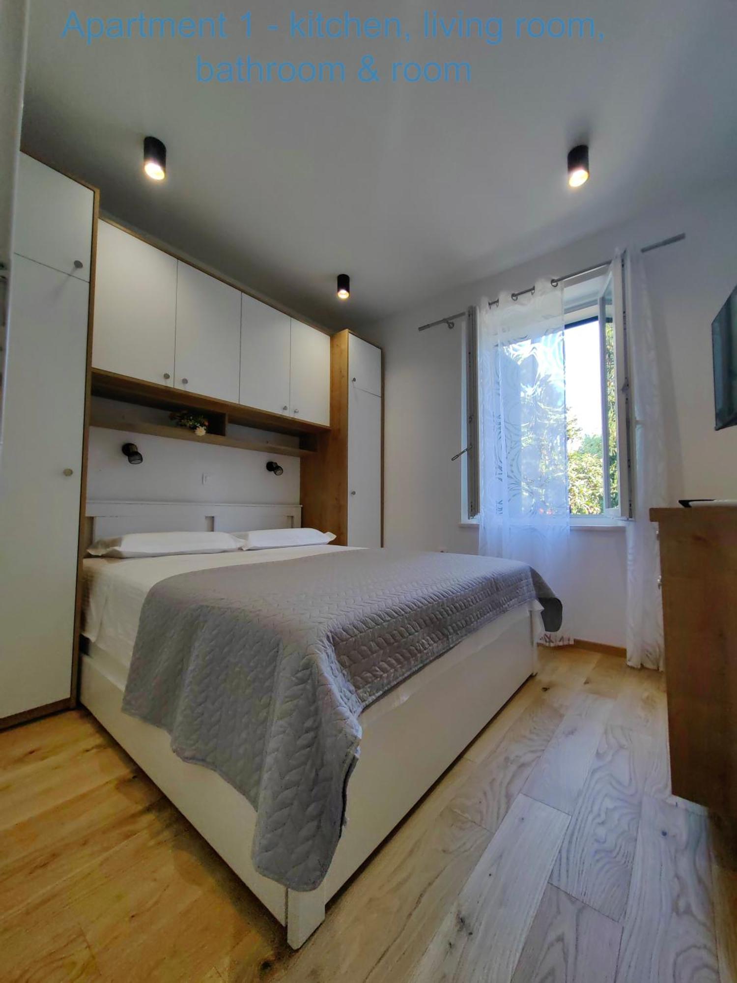 Relax And Enjoy Apartments Split Kültér fotó
